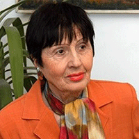 Lilyana Stefanova's Photo'