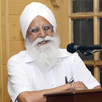 Navtej Bharati's Photo'